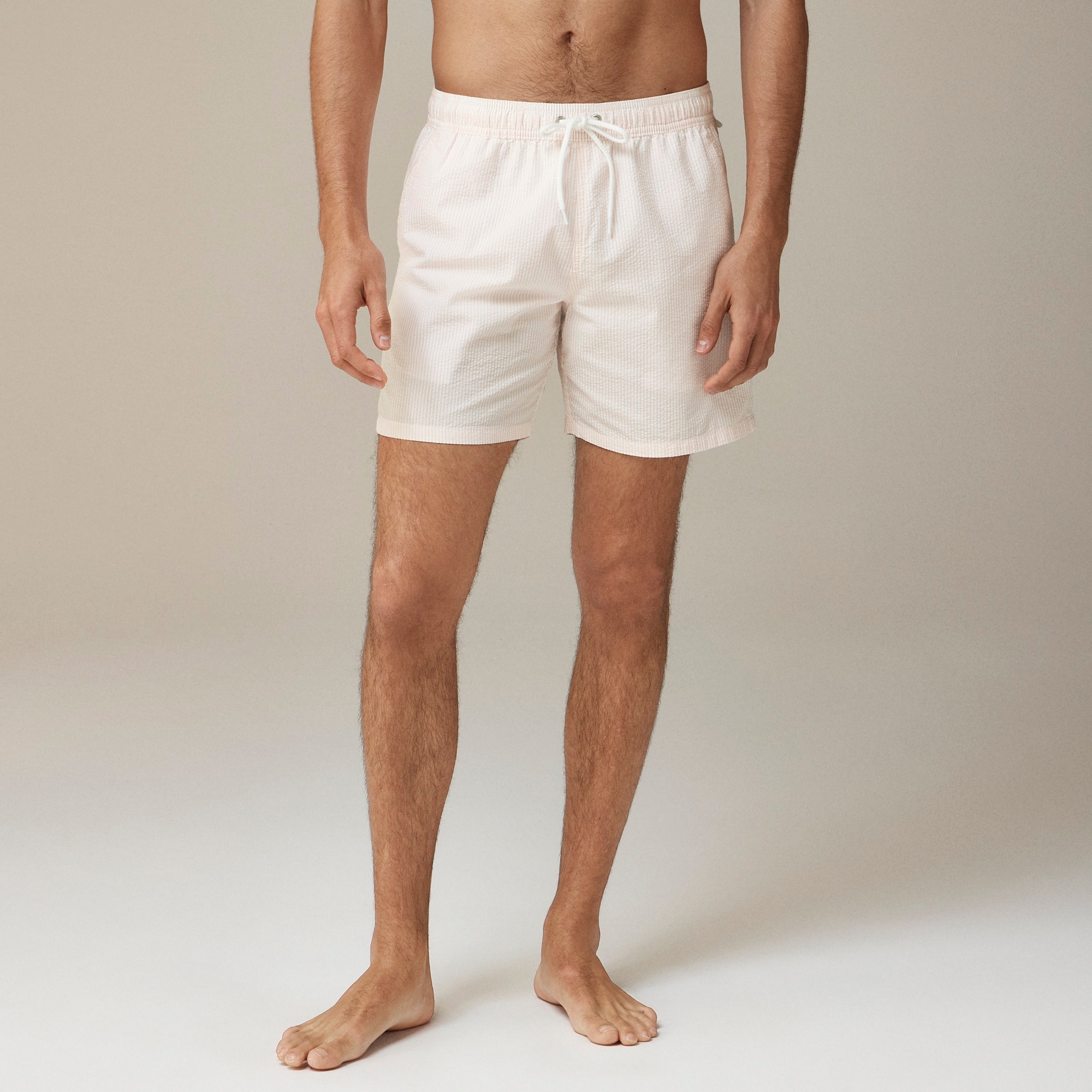 mens 6&quot; swim trunk in seersucker