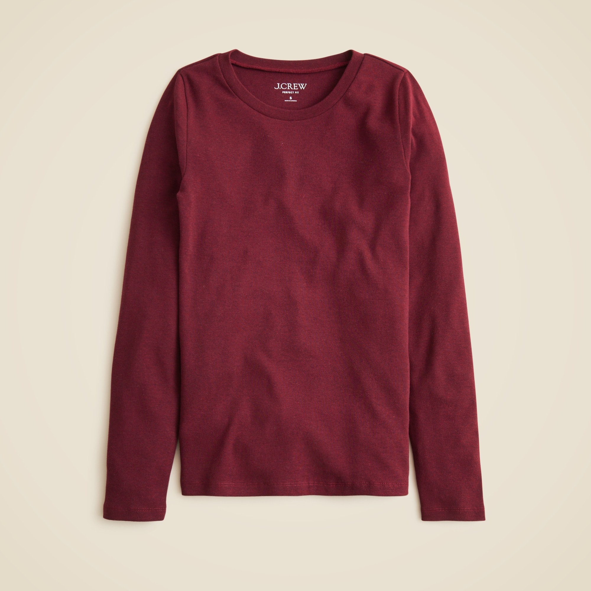  Perfect-fit long-sleeve crewneck T-shirt