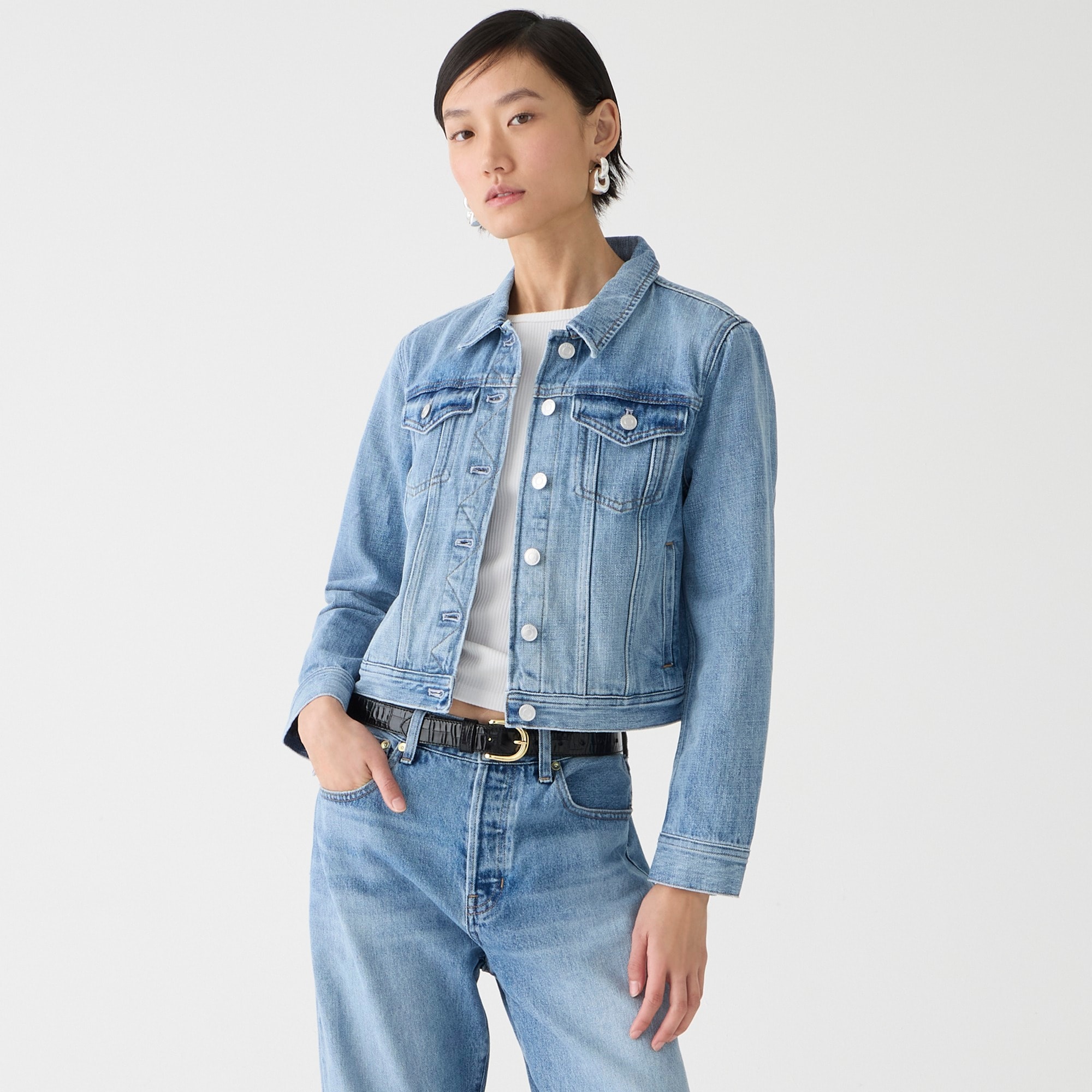 womens New classic denim jacket in Bianca wash