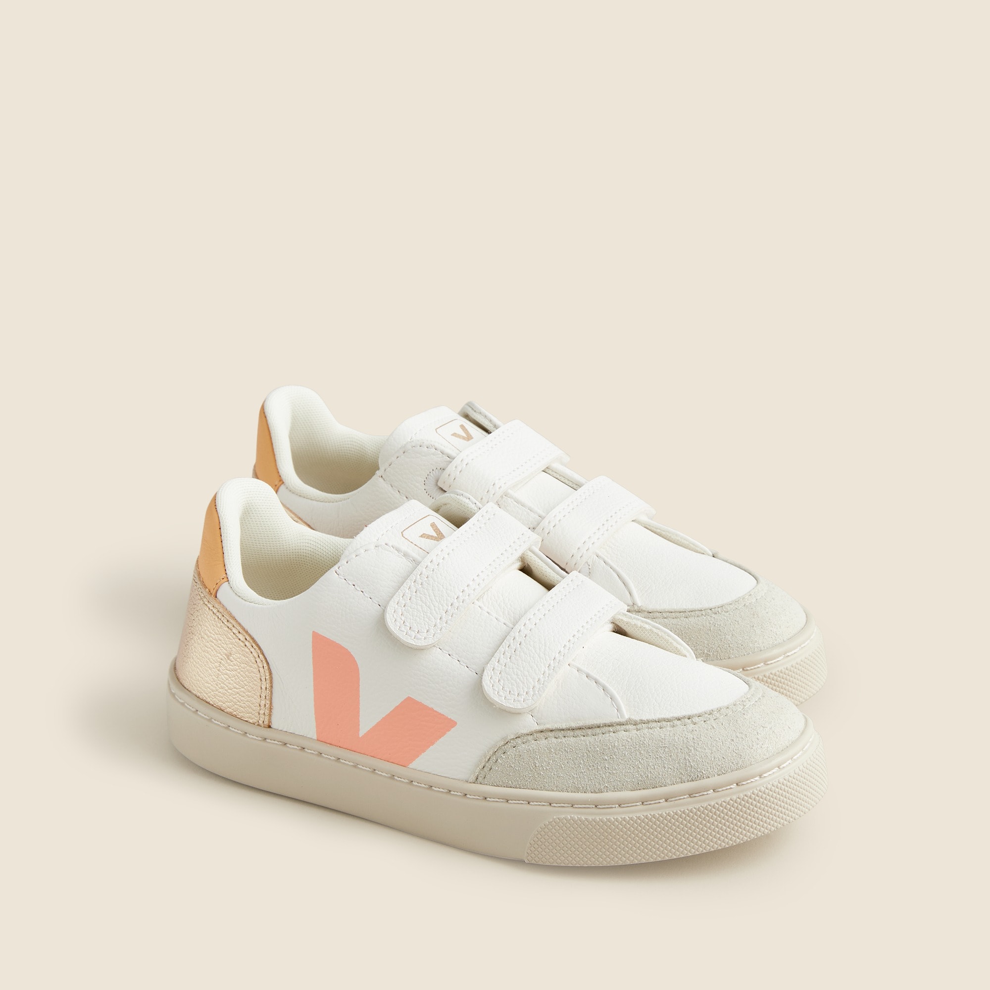 girls Kids' Veja&trade; V-12 sneakers with Velcro&reg; in smaller sizes