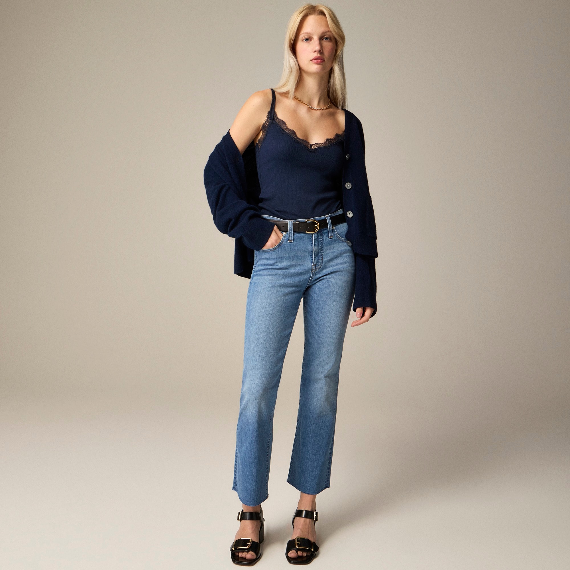 womens Mid-rise cropped kickout jean in 2003 super-stretch