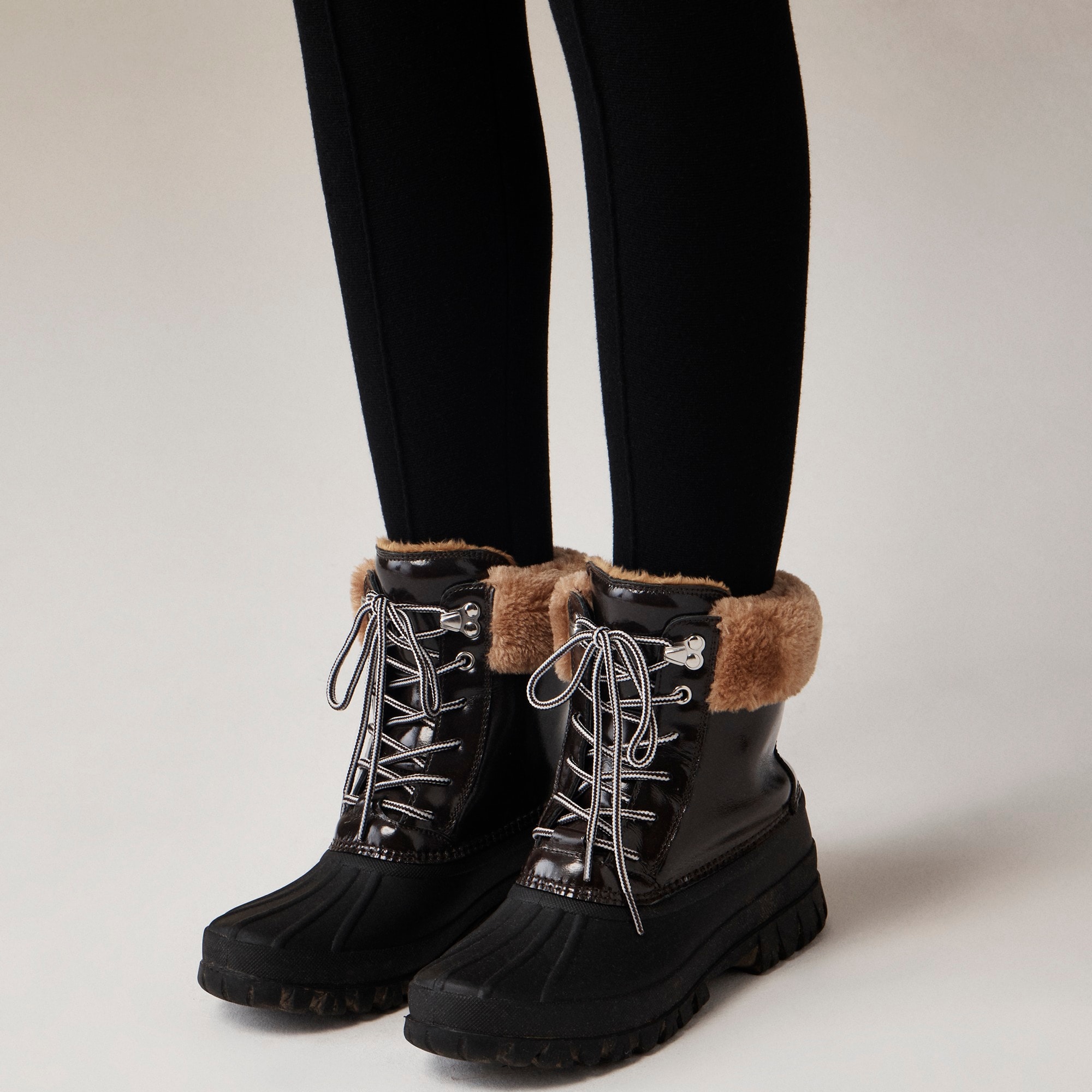 womens Perfect Winter boots in leather and sherpa